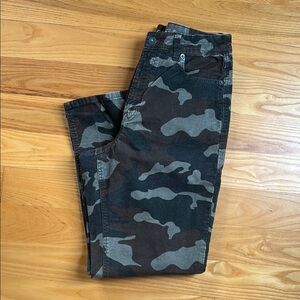 American Eagle Camo Corduroy Jeans